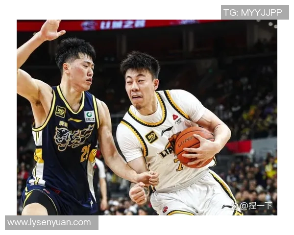 CBA图文直播广东队对阵辽宁队精彩赛事全程回顾与分析 CBA图文直播广东队对阵辽宁队精彩赛事全程回顾与分析